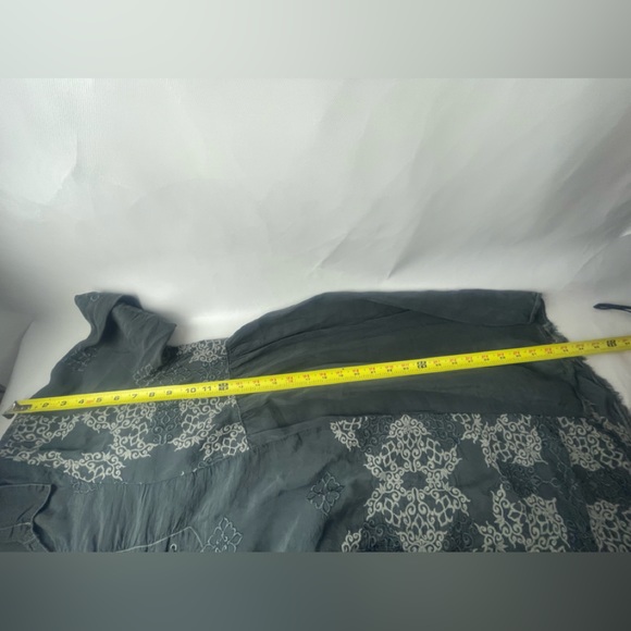 Johnny Was Bohemian Cupra Rayon Gray embroidered Long Sleeve dress Size S - Picture 8 of 12